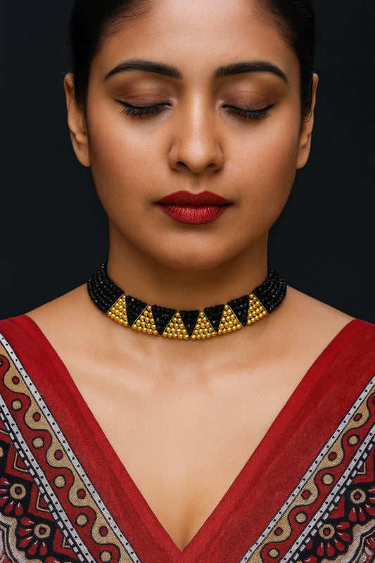Royal Black & Gold Beaded Choker Mangalsutra – Bold Tradition, Modern Statement ✨
