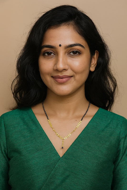 Elegant Leaf Pattern Gold-Plated Mangalsutra – Lightweight Daily Wear Design