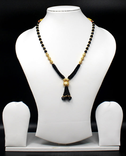 Classic Black Bead & Gold-Plated Short Mangalsutra – Symbol of Love & Timeless Grace 💛
