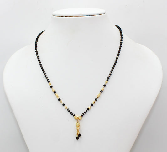 Elegant Daily Wear Black Bead Gold Plated Mangalsutra – Minimal & Timeless Traditional Design 💛