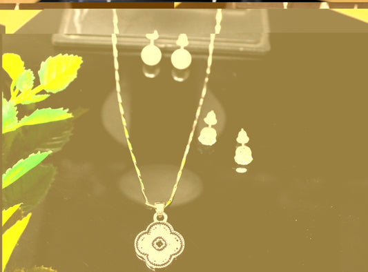 soni jewellery American Diamond Jewellery Set