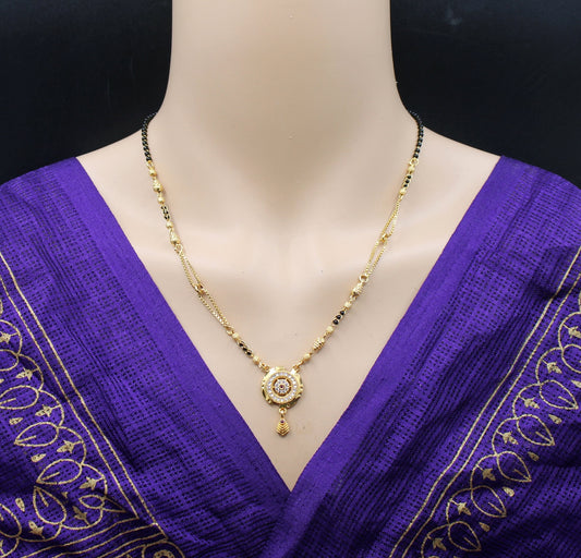 Soni Jewellery delicate Mangalsutra