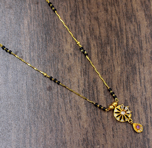Floral Gold-Plated Daily Wear Mangalsutra – Elegant Symbol of Love & Grace 🌸