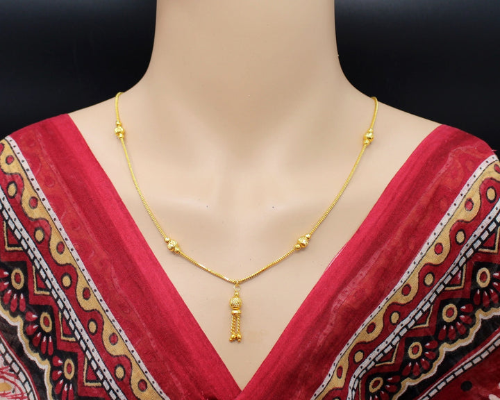 soni jewellery Pretty Stylish Gold Plated Necklace Chain For Women