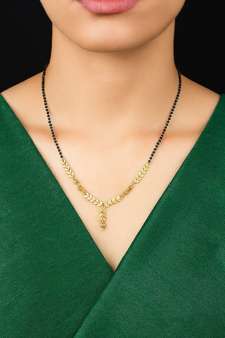 Elegant Leaf Design Gold-Plated Mangalsutra – Modern Daily Wear Minimal Style