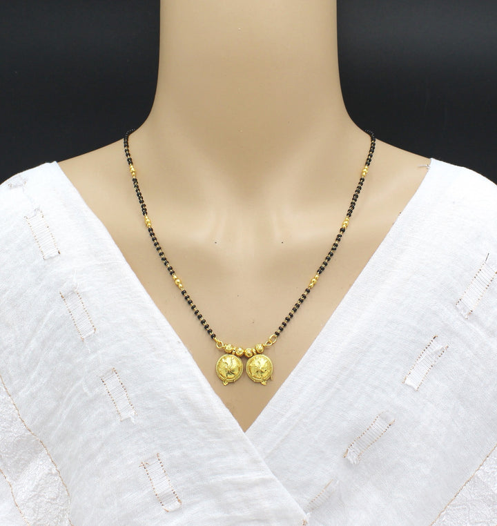 Traditional Lakshmi Coin Mangalsutra – Divine Grace with Everyday Elegance 💫