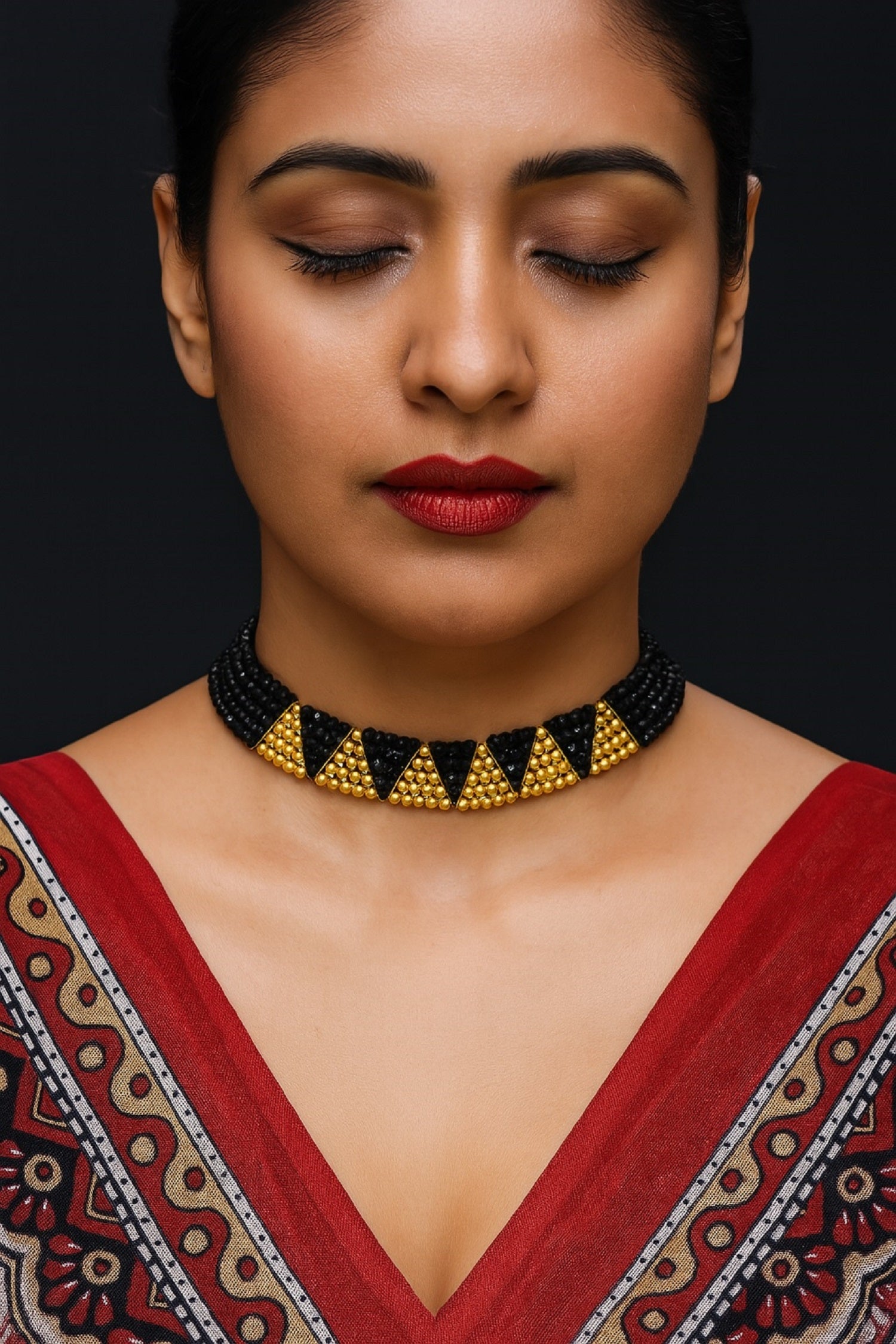 Royal Black & Gold Beaded Choker Mangalsutra – Bold Tradition, Modern Statement ✨
