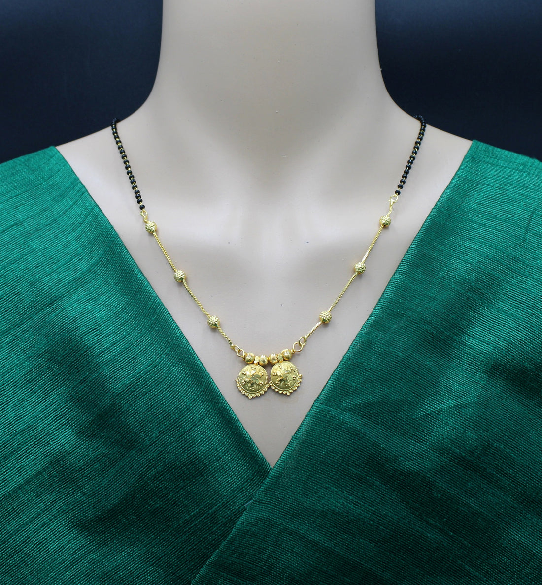 Traditional Gold-Plated Lakshmi Pendant Mangalsutra – A Symbol of Prosperity & Grace 💛