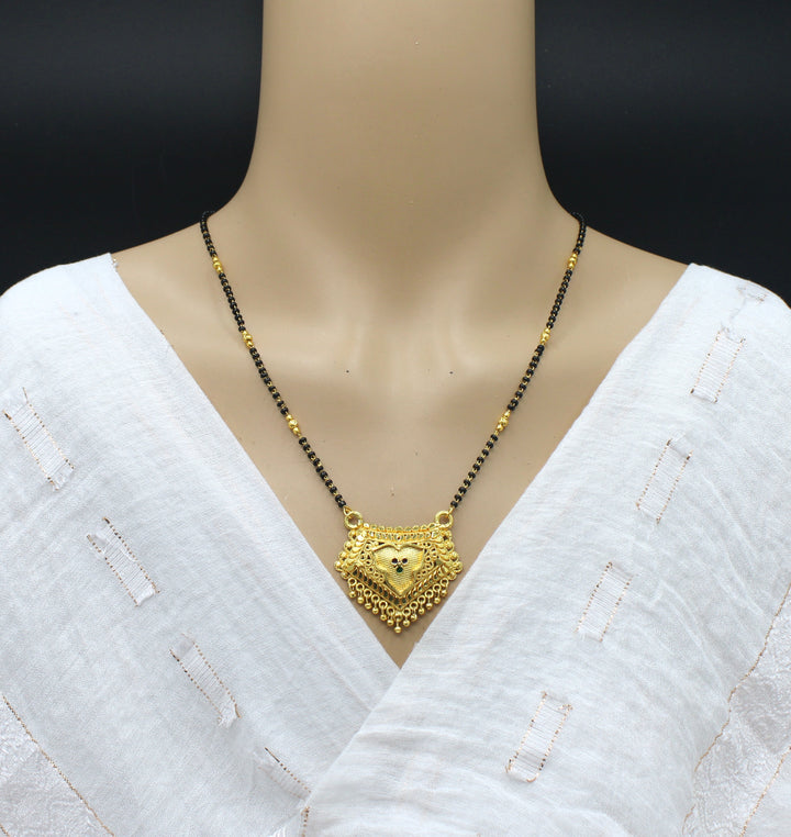 Elegant Gold Plated Traditional Temple Design Mangalsutra – Symbol of Love & Devotion 💛
