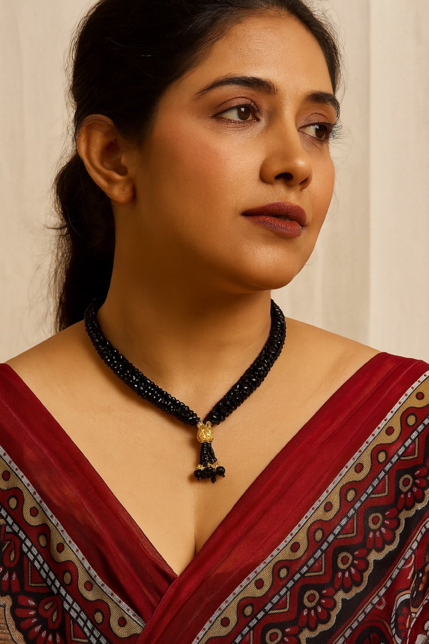 Royal Black Crystal Bead Mangalsutra with Golden Tassel Pendant – Modern Ethnic Elegance ✨