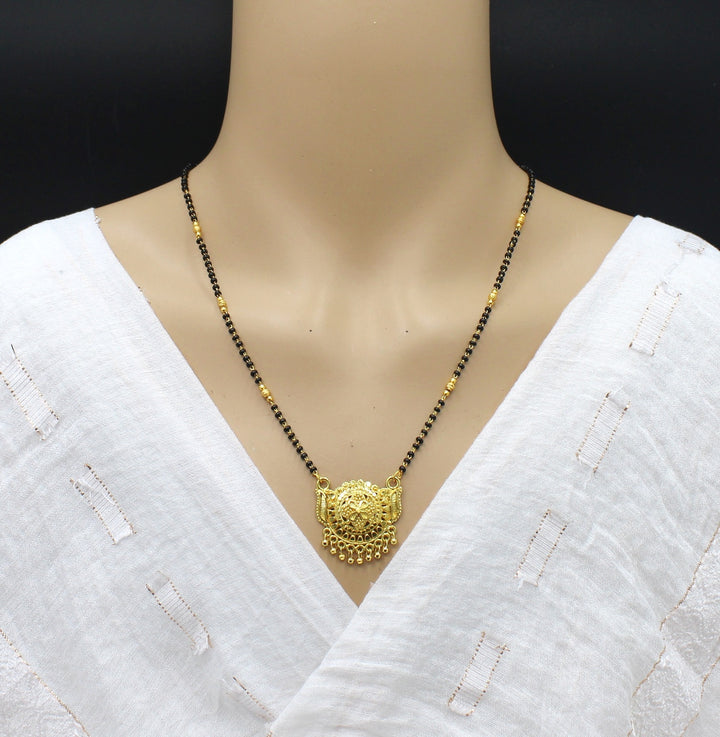 Royal Antique Gold Plated Mangalsutra – Traditional Elegance for Every Occasion 👑