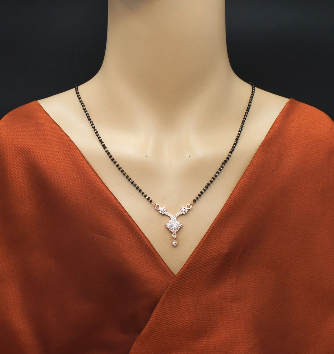 Diamond Cut Designer Mangalsutra – Rose Gold Plated Black Bead Chain for Modern Brides 💎
