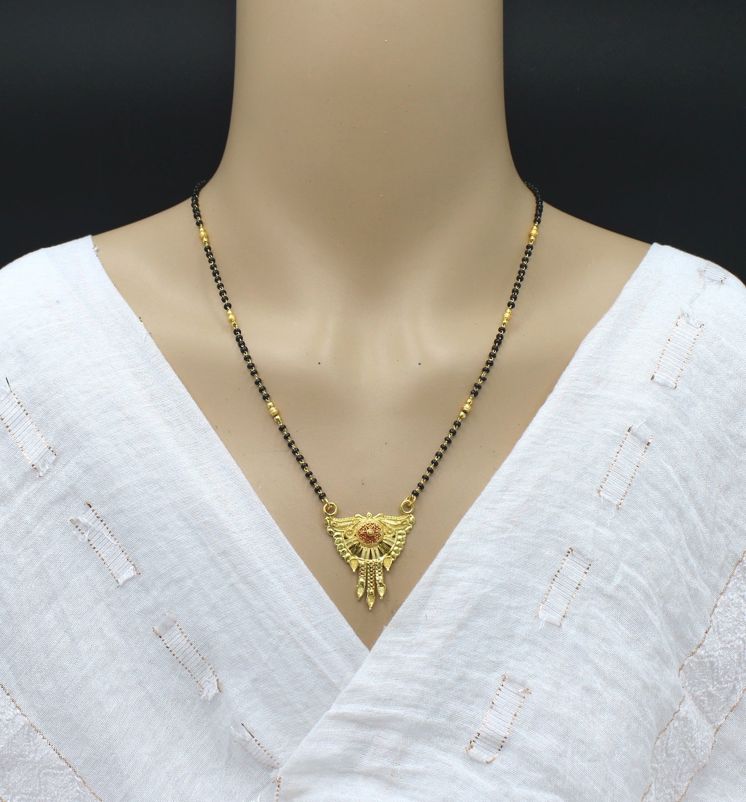 Antique Gold Plated Mangalsutra with Peacock Design Pendant – Traditional Ethnic Elegance 💛