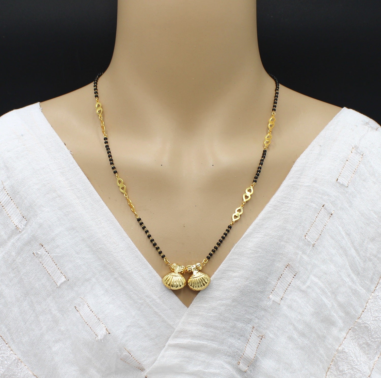 Elegant Shell Design Double Pendant Gold-Plated Mangalsutra – Grace Meets Tradition 🌸