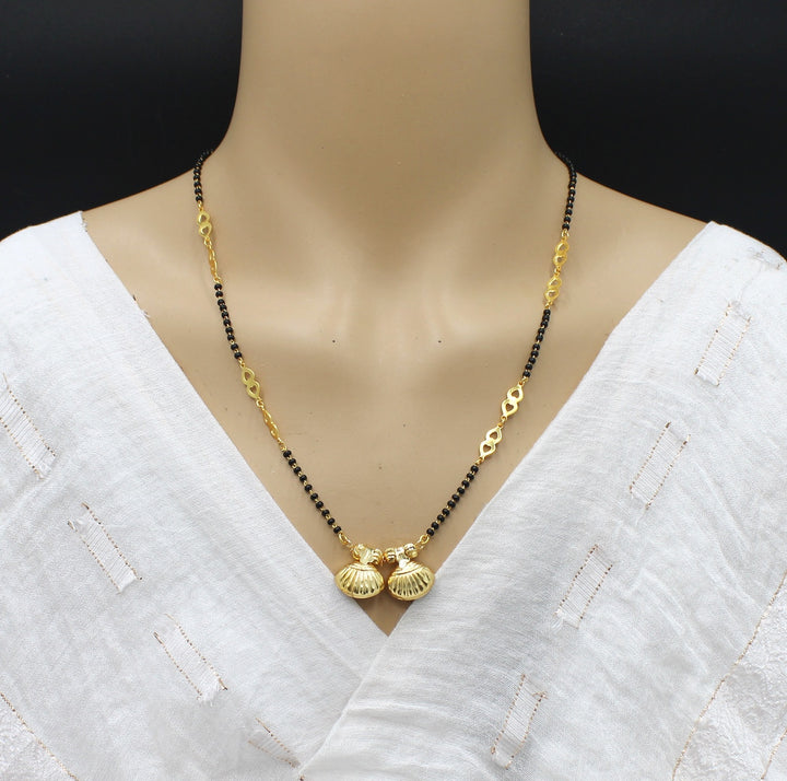 Elegant Shell Design Double Pendant Gold-Plated Mangalsutra – Grace Meets Tradition 🌸