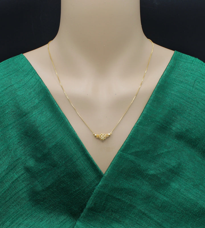 soni jewellery Pretty Stylish Gold Plated Necklace Chain For Women