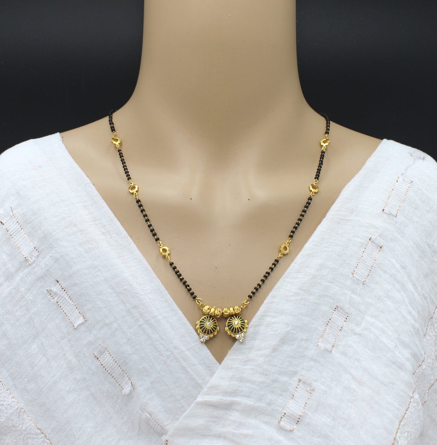 Graceful Dual Wheel Gold-Plated Mangalsutra – Everyday Elegance with a Touch of Tradition 💛