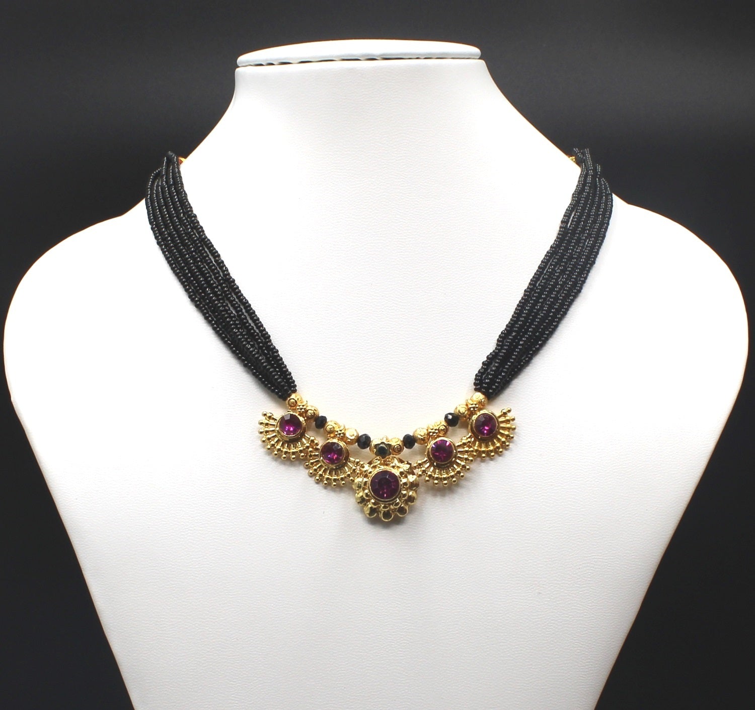 Royal Ruby Choker Mangalsutra – Elegant Gold-Plated Design for Modern Brides 💖