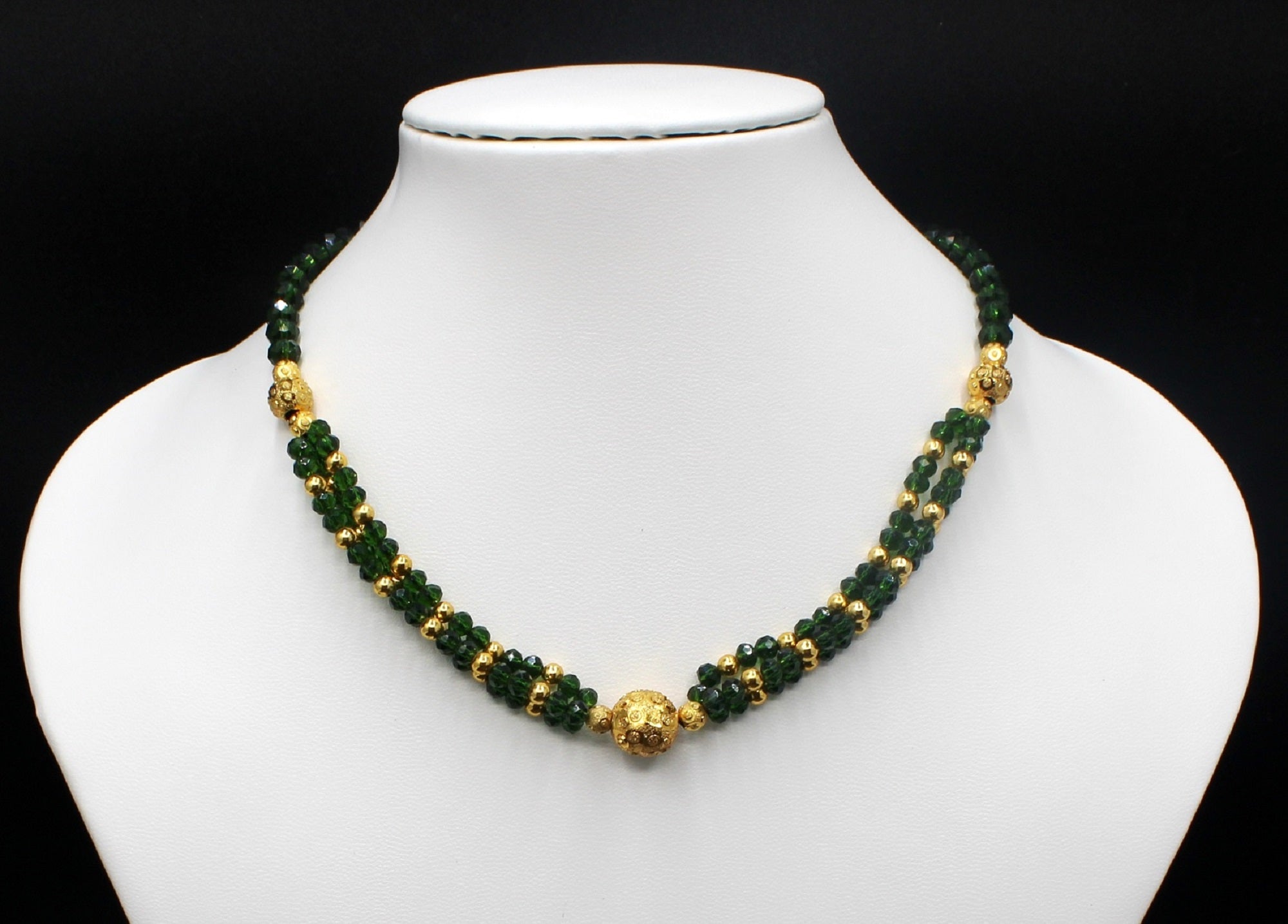Royal Green & Gold Beaded Necklace – Elegant Traditional Choker for Festive & Wedding Wear
