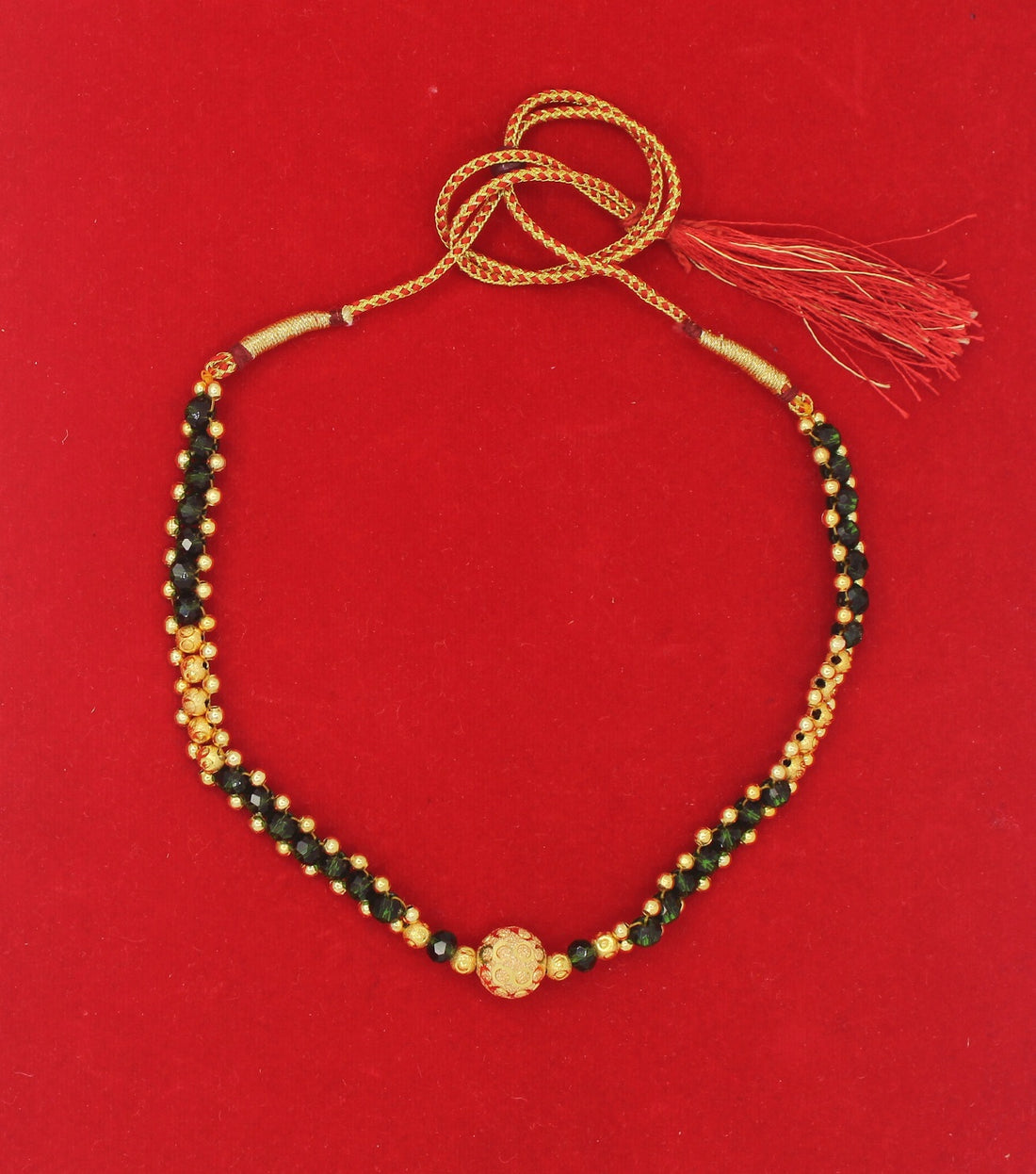 Emerald Green & Gold Beaded Choker Necklace – Elegant Festive & Wedding Jewellery for Women