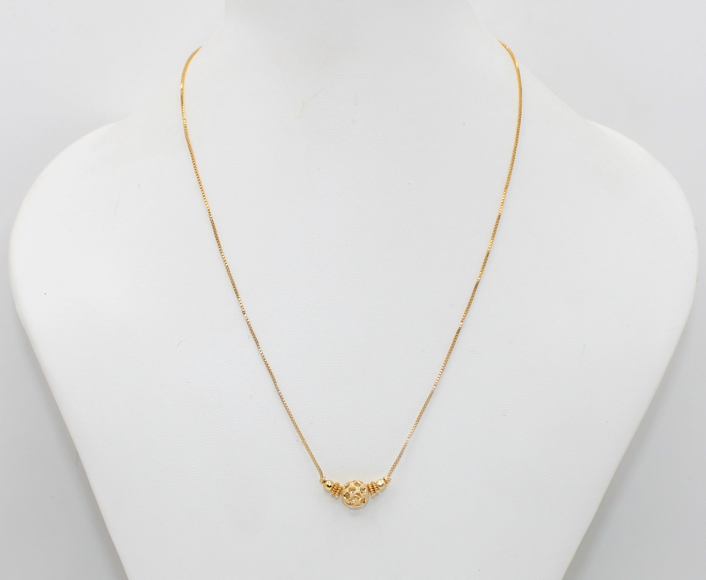 soni jewellery Pretty Stylish Gold Plated Necklace Chain For Women