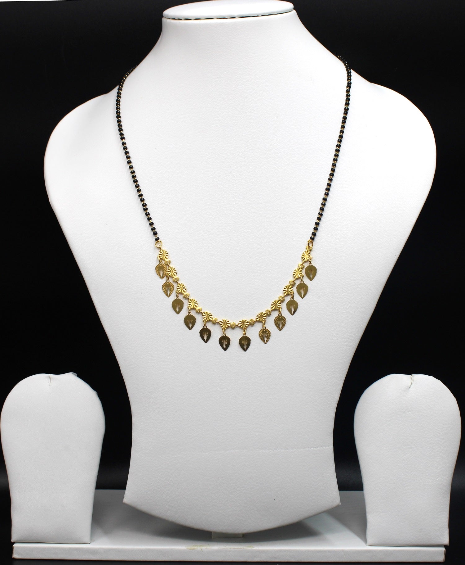 Gold-Plated Mangalsutra with Black Beads & Leaf Charm Design – Elegant Daily & Festive Wear