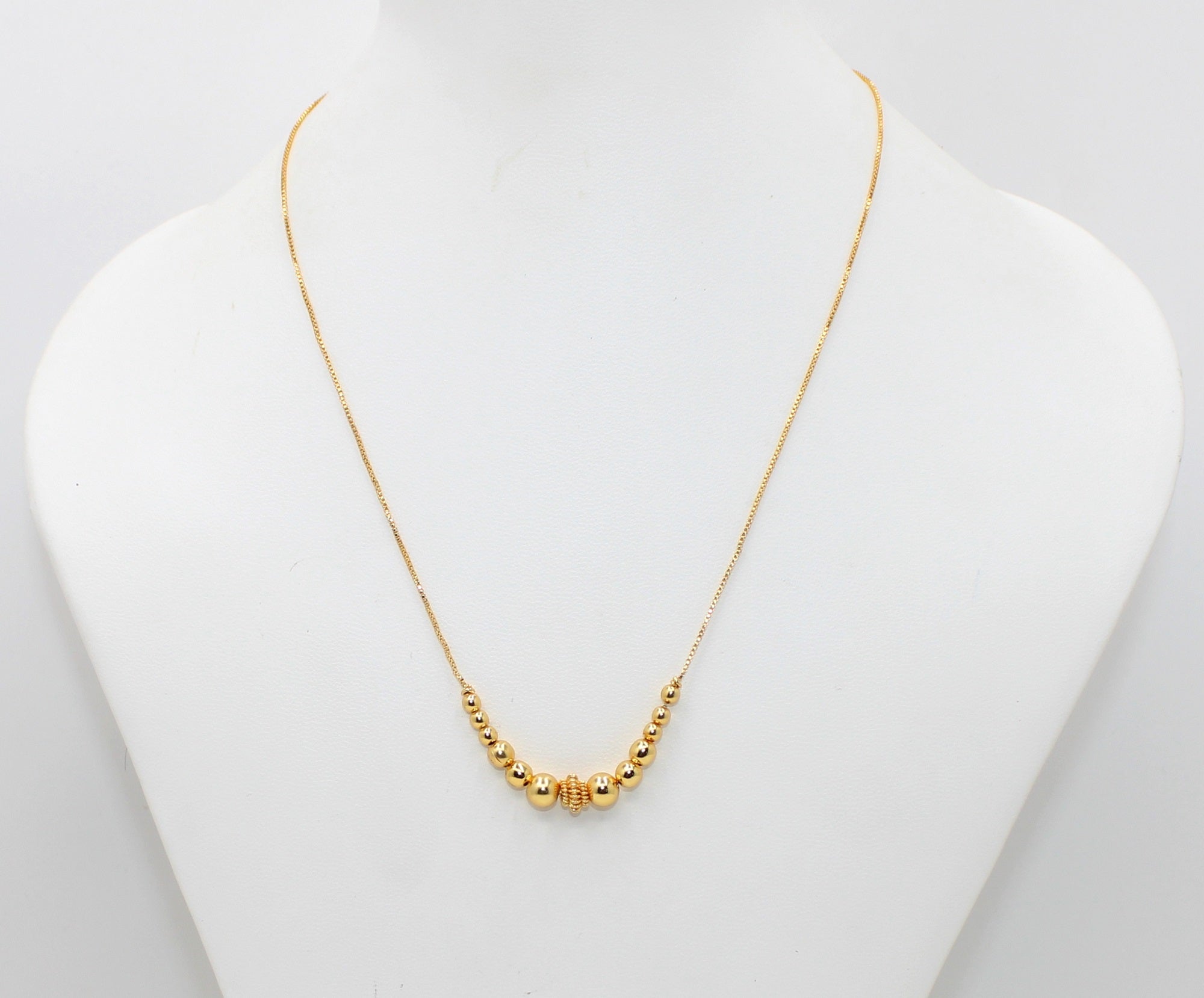 soni jewellery Pretty Stylish Gold Plated Necklace Chain For Women