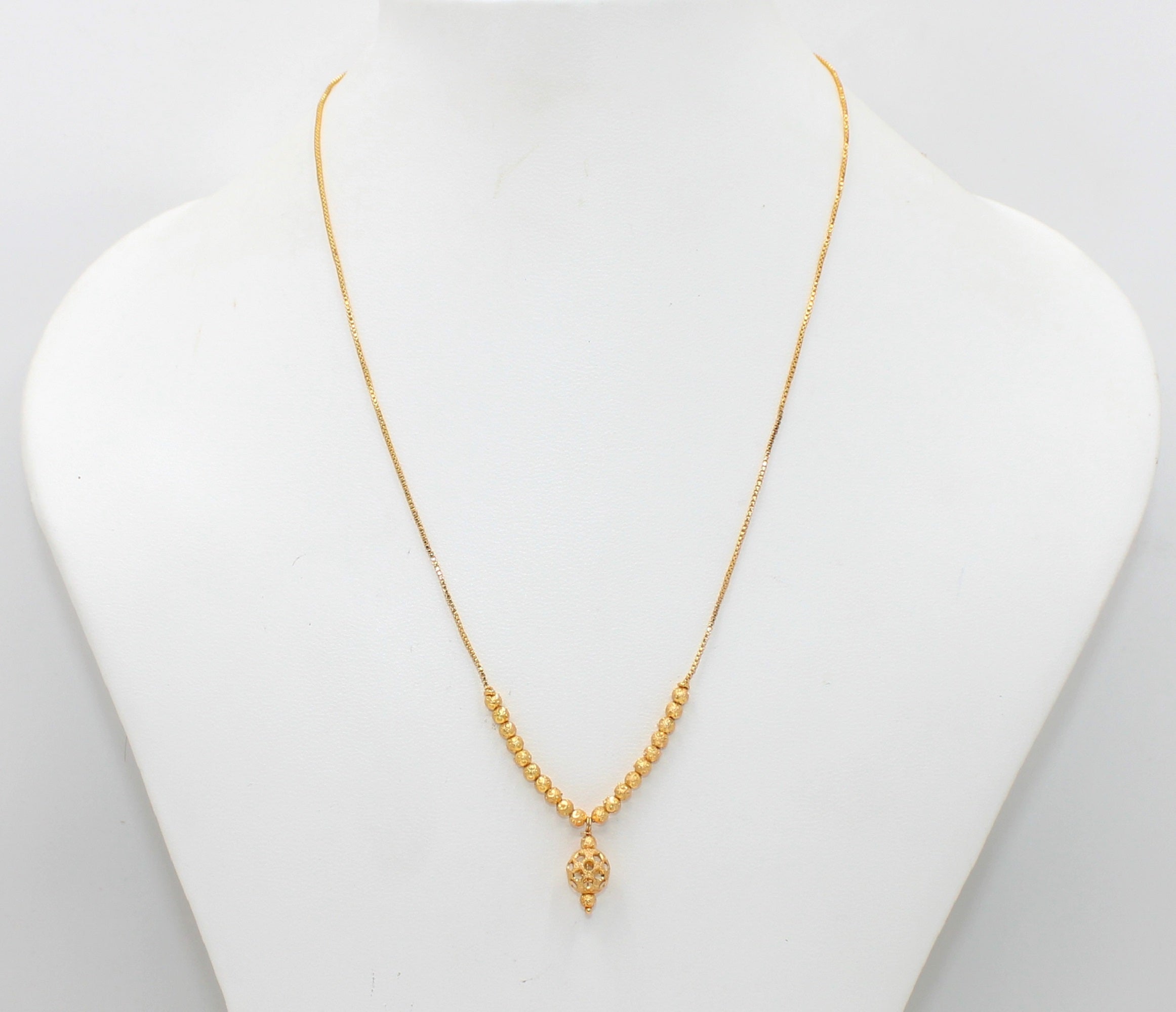 soni jewellery Pretty Stylish Gold Plated Necklace Chain For Women