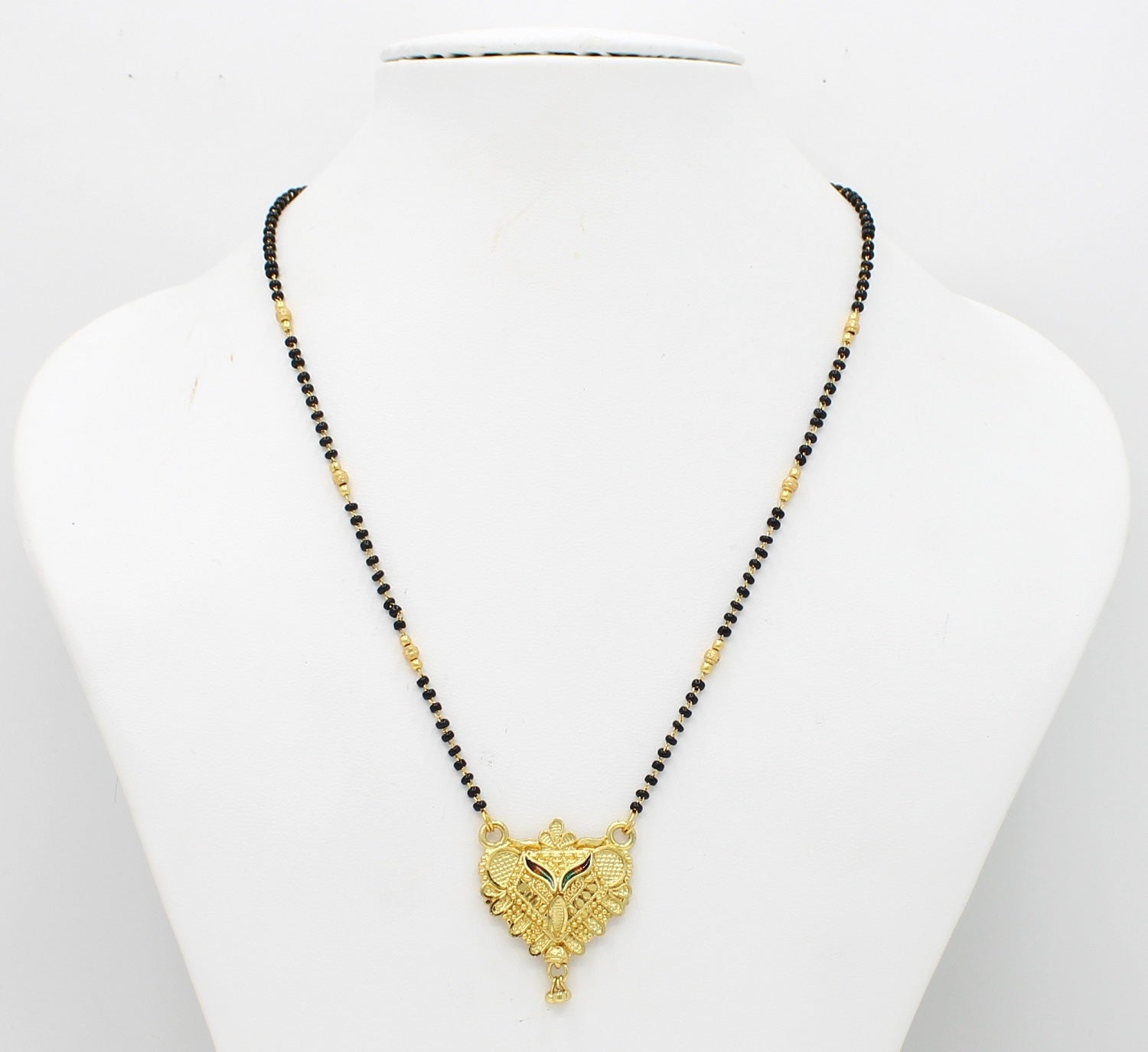 Antique Peacock Design Gold Plated Mangalsutra – Traditional Temple-Style Elegance 💛