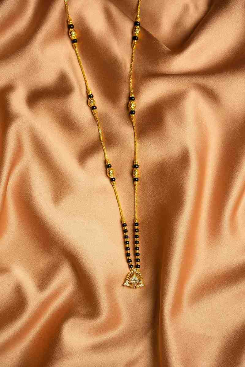 Classic Gold-Plated Daily Wear Mangalsutra – Triangle Pendant with Kundan Work