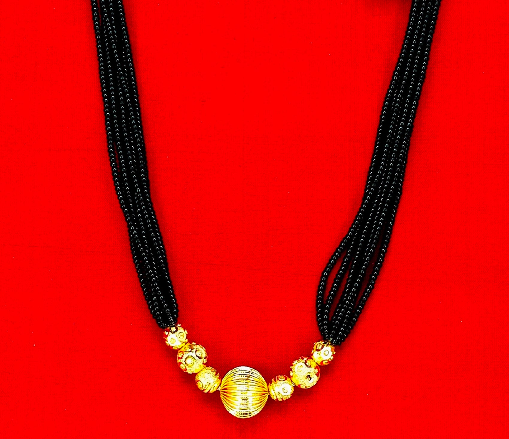 Royal Black Bead Choker Mangalsutra with Golden Cluster Beads – Elegant Modern Design 💛