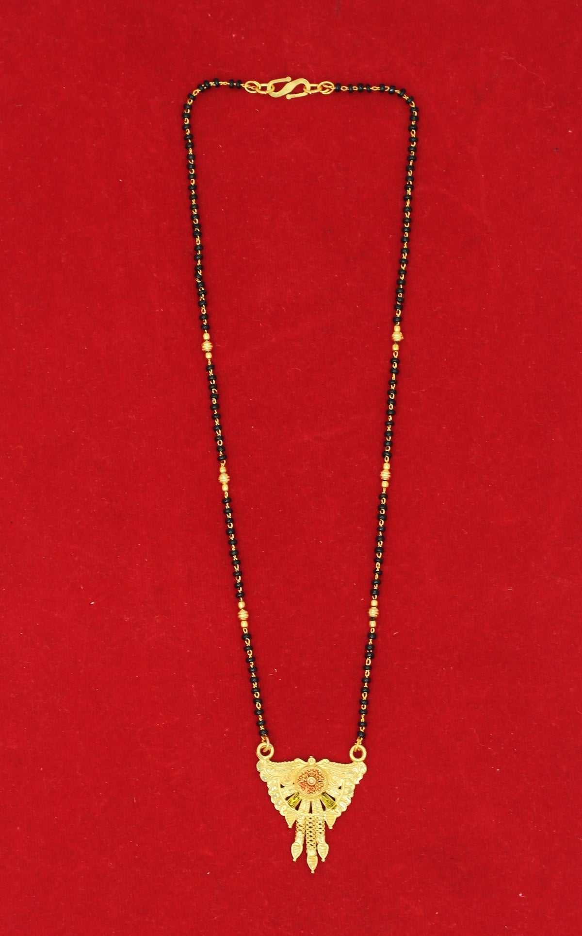 Antique Gold Plated Mangalsutra with Peacock Design Pendant – Traditional Ethnic Elegance 💛