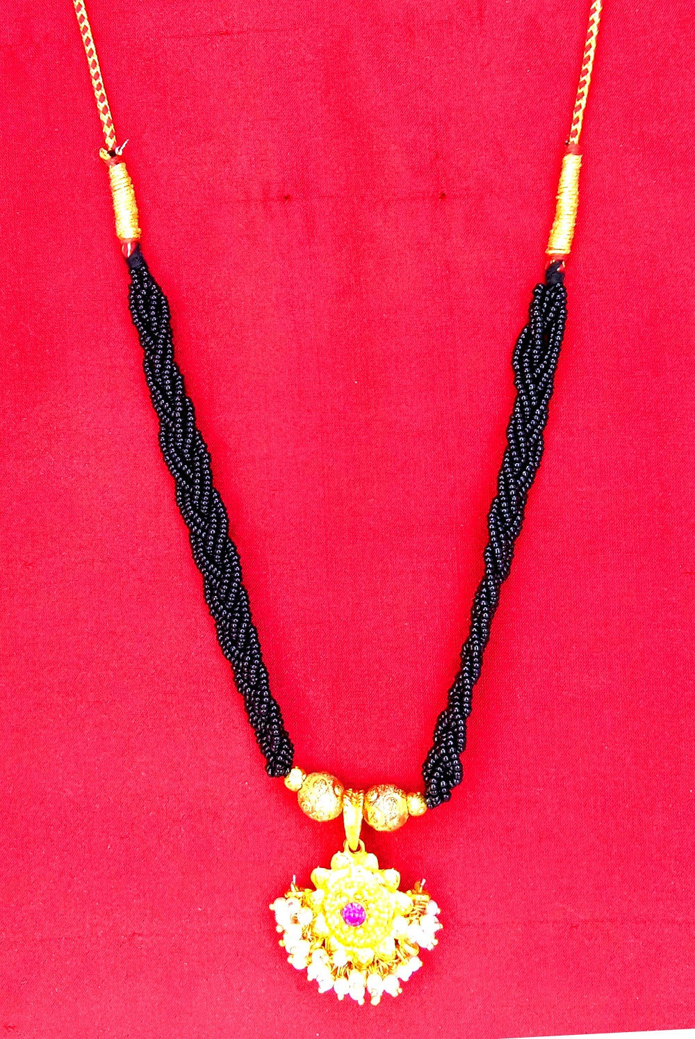 Royal Temple Design Gold Plated Mangalsutra – Multi-Layer Black Bead Choker with Pearl Drops ✨