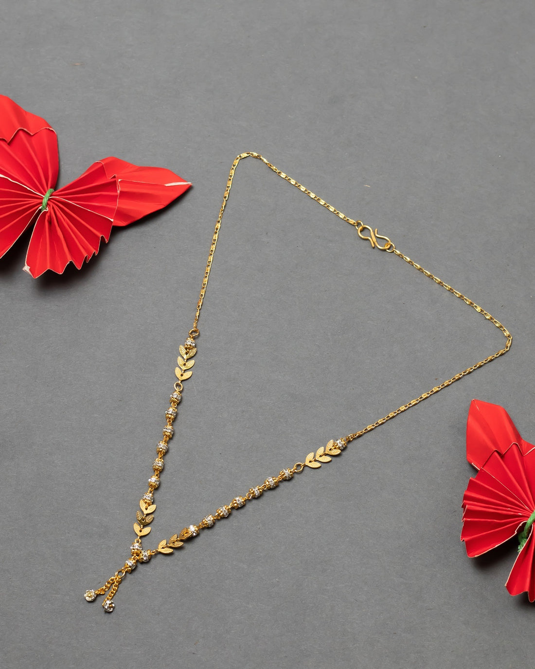 Soni Jewellery Allure Fancy Necklace Chain For Women