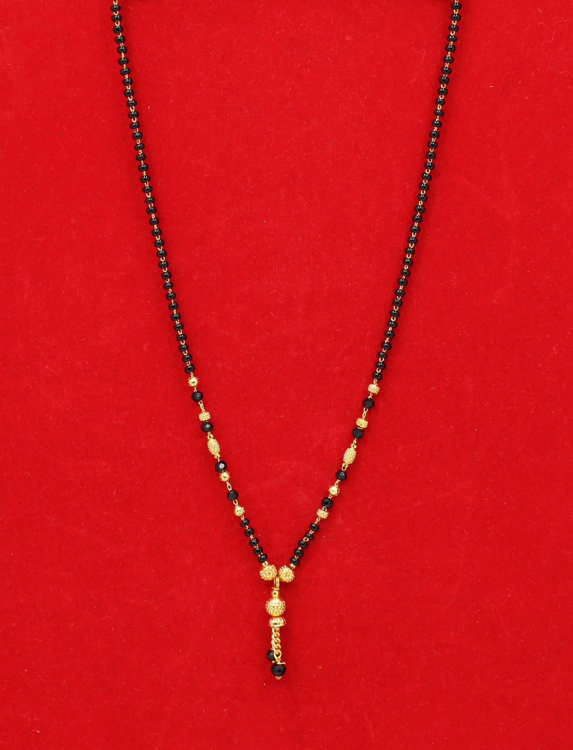 Elegant Daily Wear Black Bead Gold Plated Mangalsutra – Minimal & Timeless Traditional Design 💛