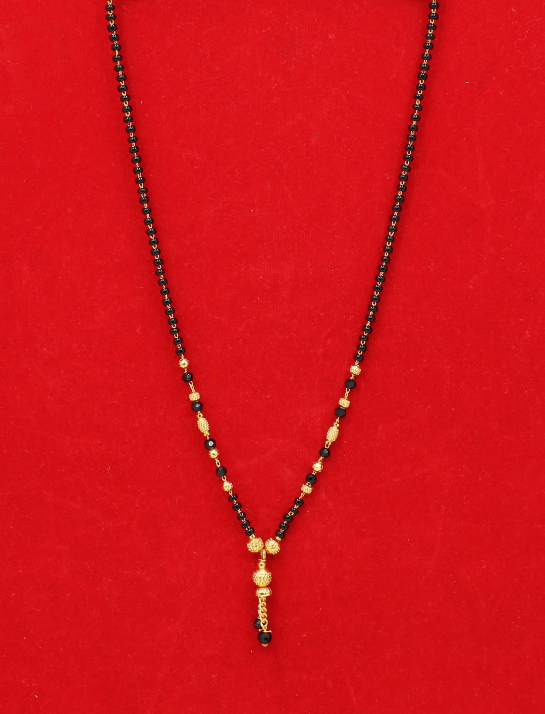 Elegant Daily Wear Black Bead Gold Plated Mangalsutra – Minimal & Timeless Traditional Design 💛