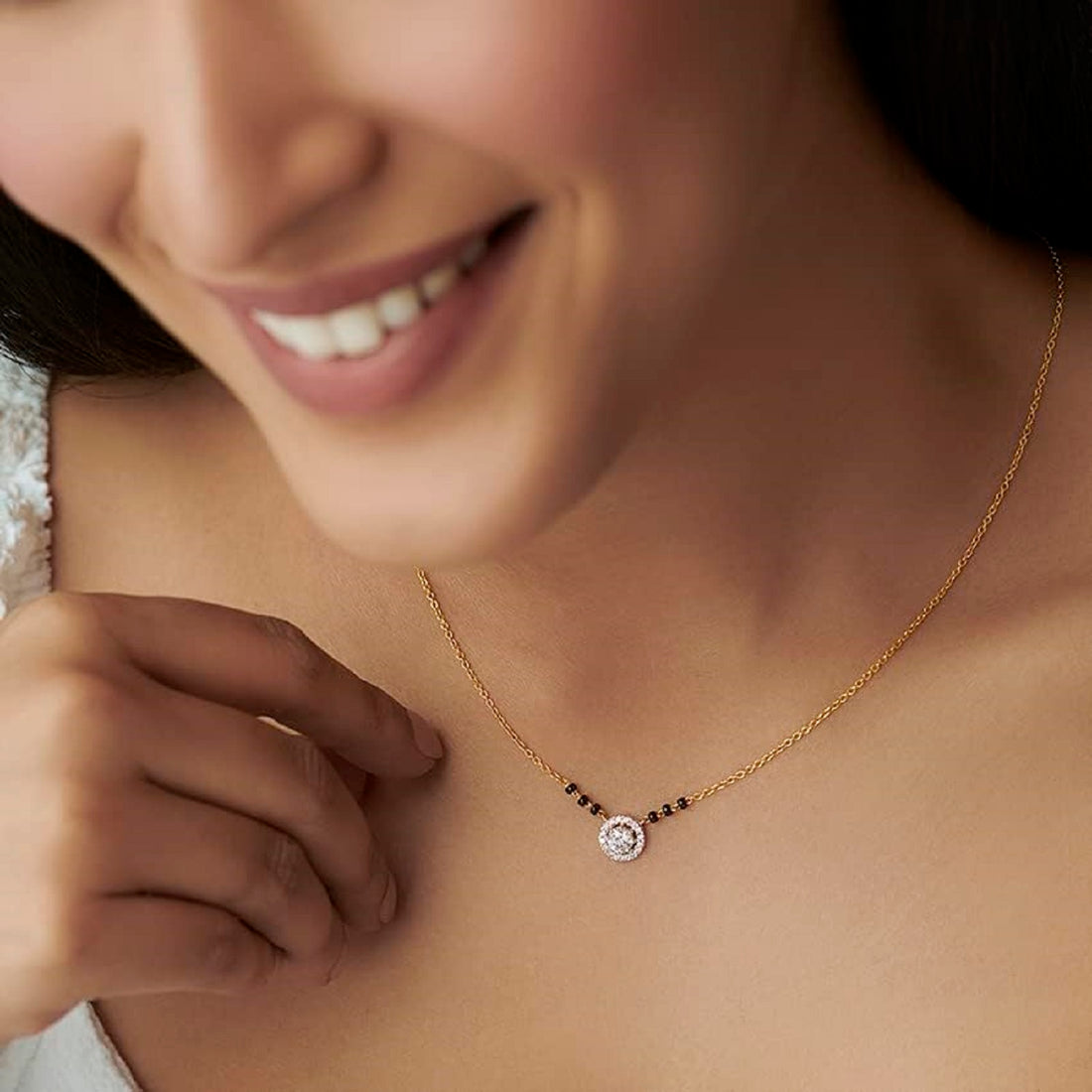Elegant Solitaire Diamond-Style Mangalsutra with Halo Pendant for women