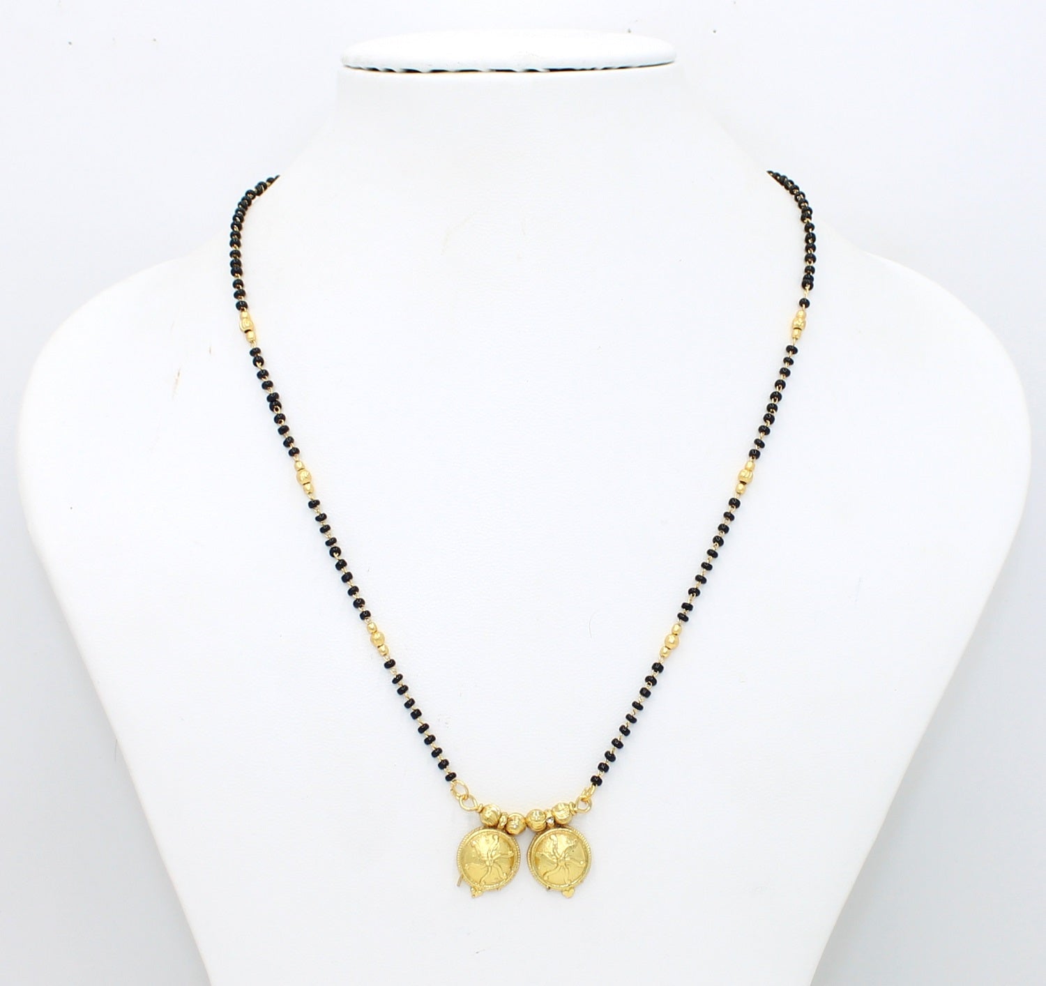 Traditional Lakshmi Coin Mangalsutra – Divine Grace with Everyday Elegance 💫