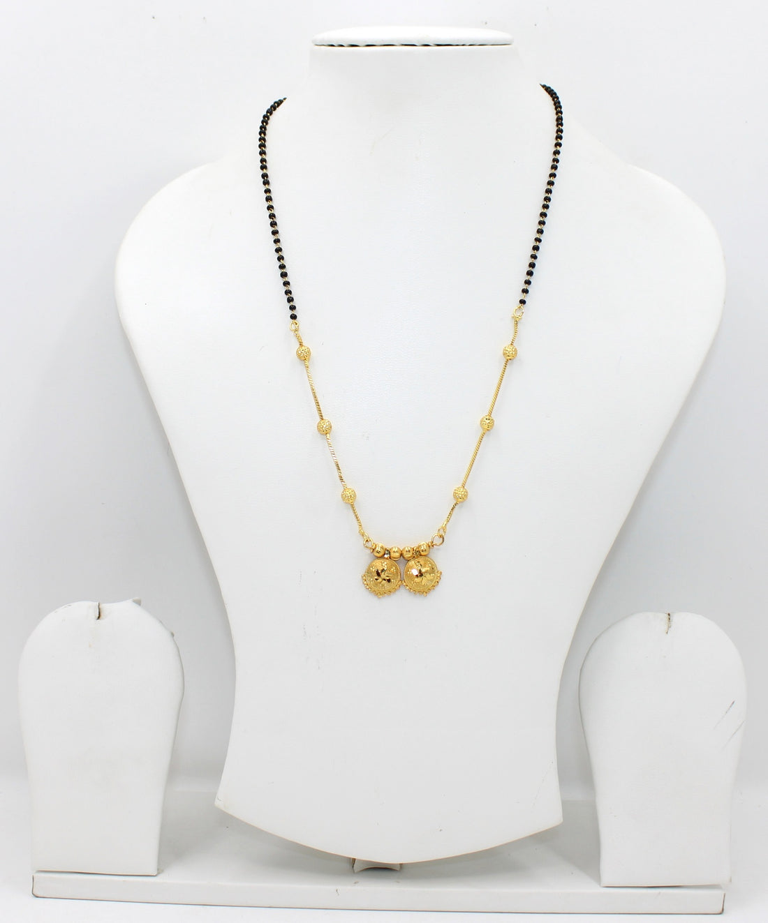 Traditional Gold-Plated Lakshmi Pendant Mangalsutra – A Symbol of Prosperity & Grace 💛