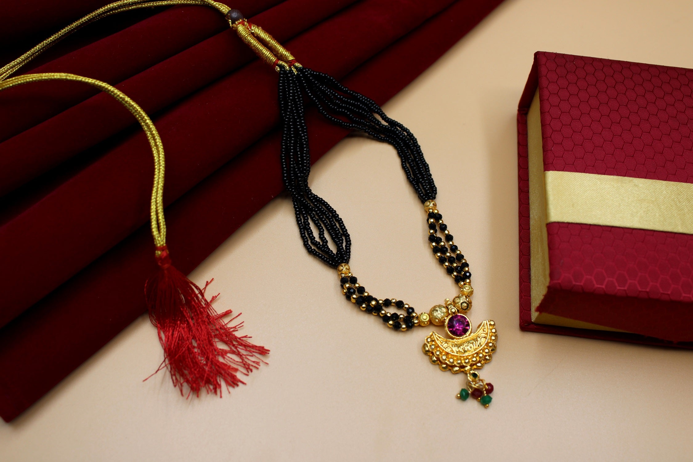 Regal Ruby Bird Pendant Mangalsutra – Handcrafted Gold-Plated Symbol of Grace & Strength 💖✨