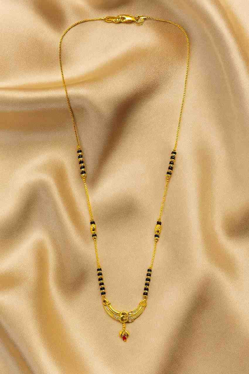 Stylish Gold-Plated Daily Wear Mangalsutra with Modern Pendant – Lightweight & Elegant Design for Women