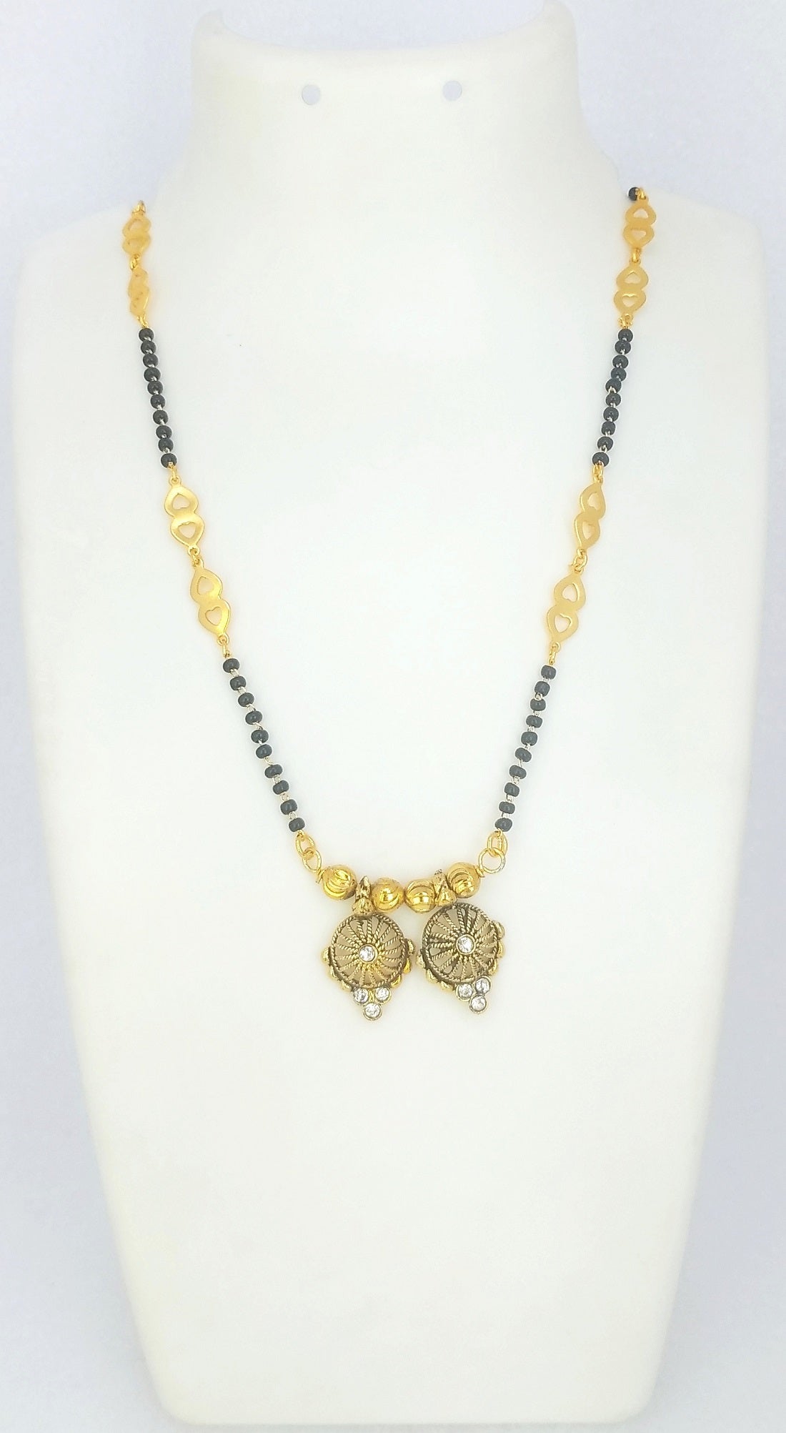 Elegant Dual Wheel Gold-Plated Mangalsutra – Crafted for the Modern Traditional Bride 💛