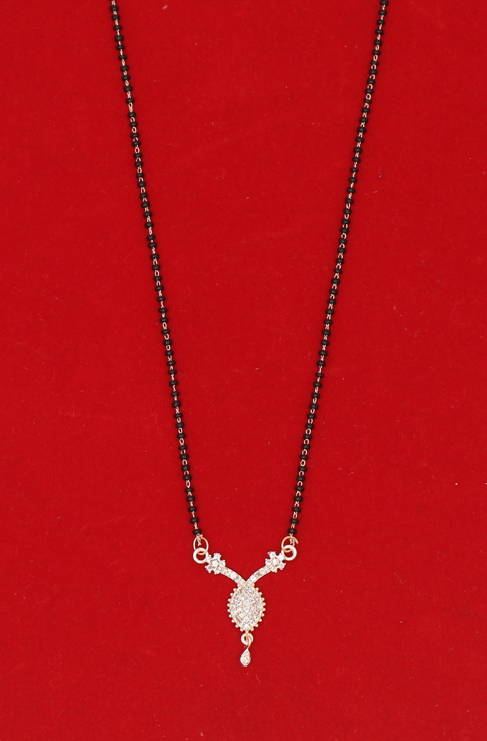 Elegant Teardrop Diamond Mangalsutra – Rose Gold Plated Black Bead Necklace 💎