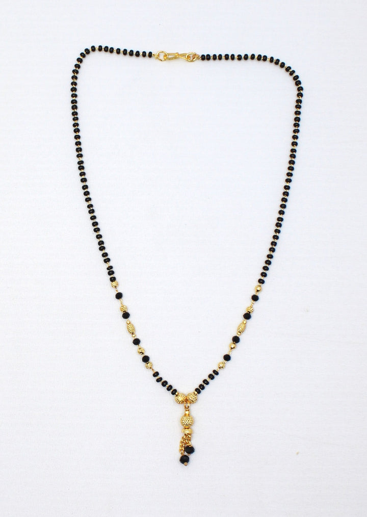 Elegant Daily Wear Black Bead Gold Plated Mangalsutra – Minimal & Timeless Traditional Design 💛