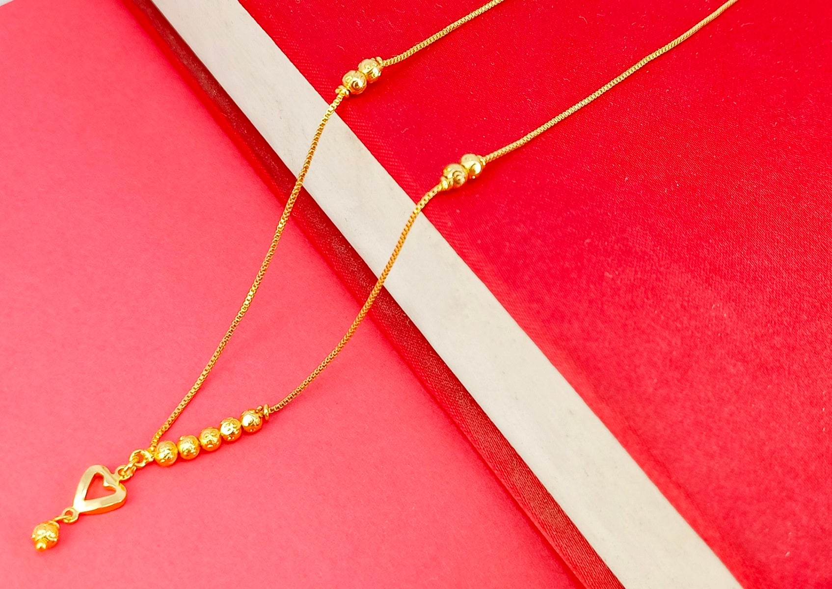 soni jewellery Pretty Stylish Gold Plated Necklace Chain For Women