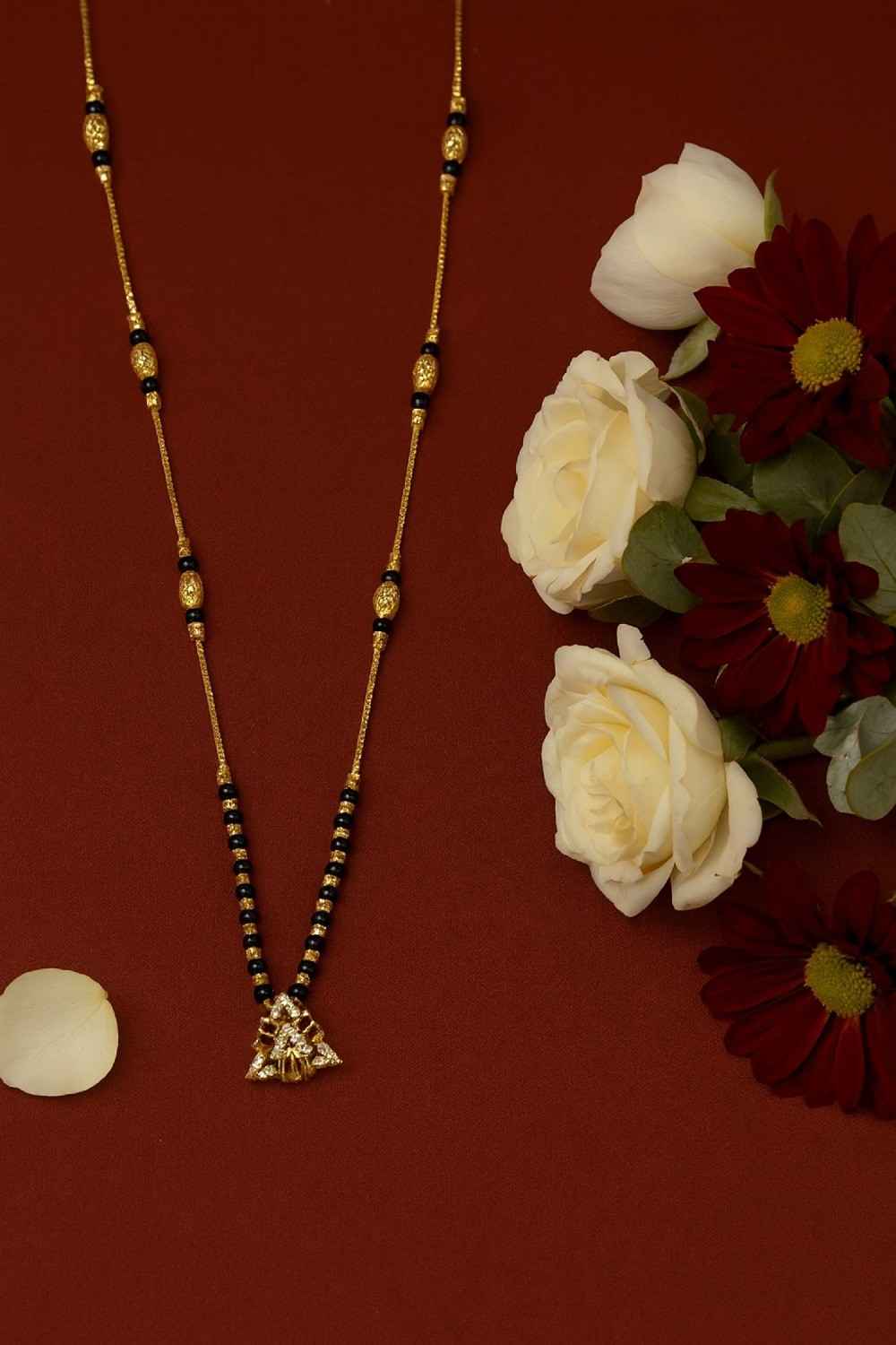 Classic Gold-Plated Daily Wear Mangalsutra – Triangle Pendant with Kundan Work