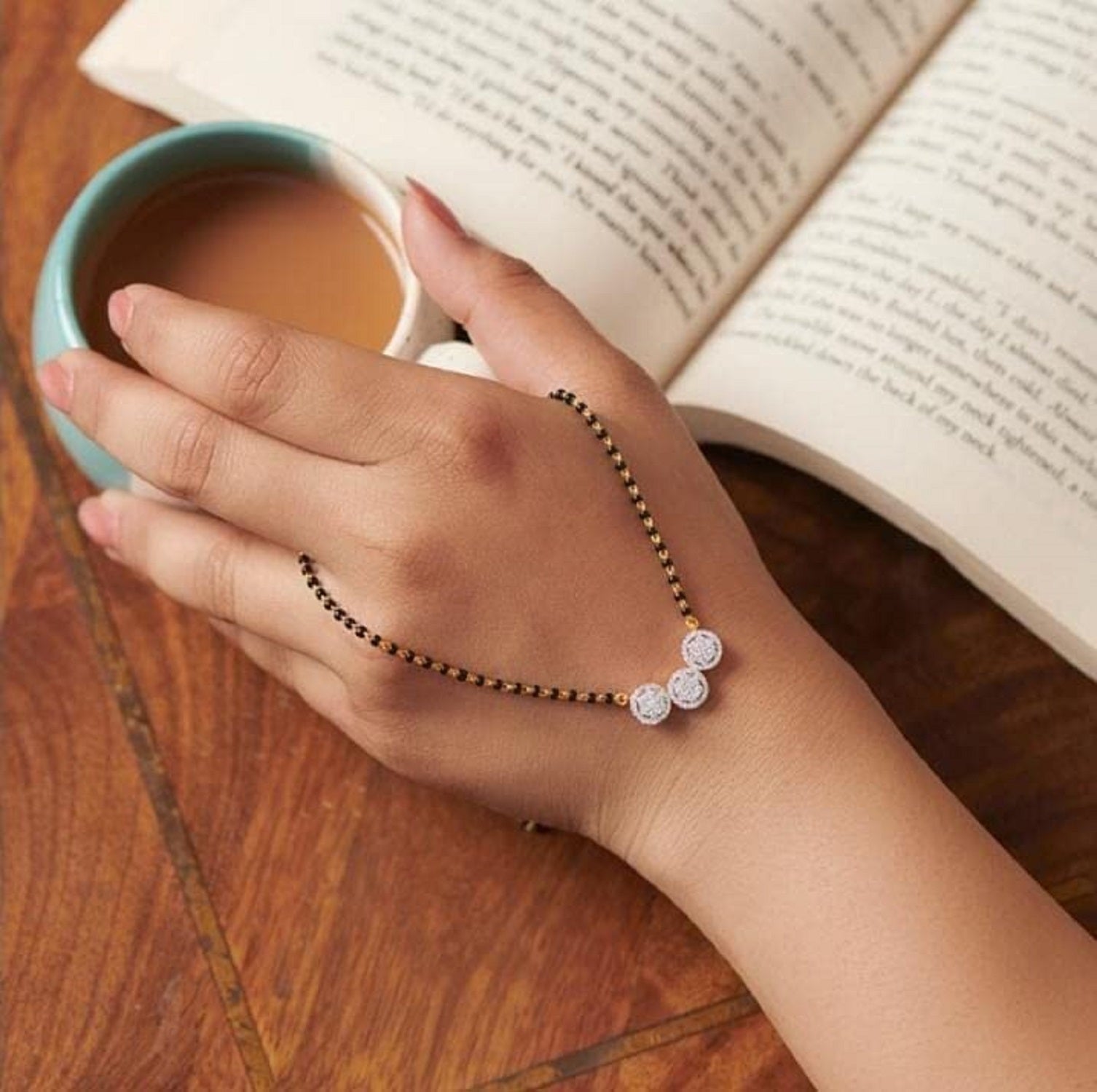 Trio Solitaire Diamond Mangalsutra – Modern Elegance in Every Bead 💎