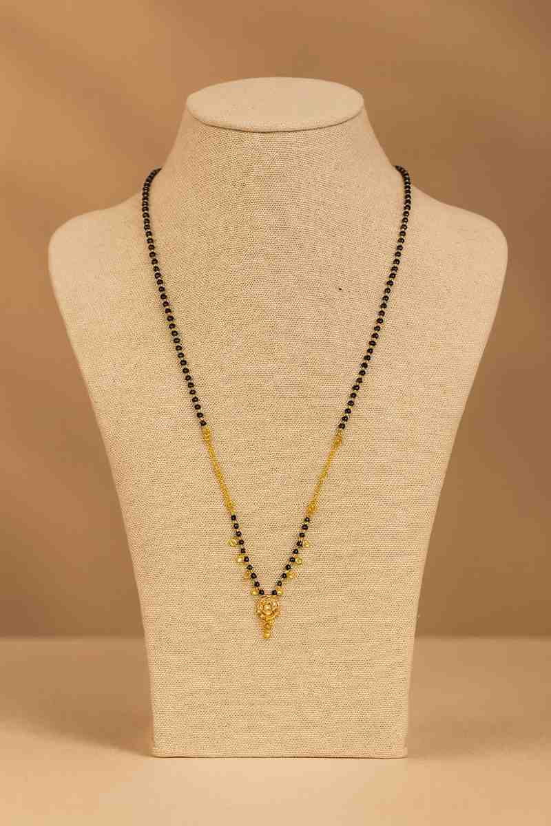 Elegant Gold-Plated Daily Wear Mangalsutra – Minimal Black Bead Chain with Designer Pendant
