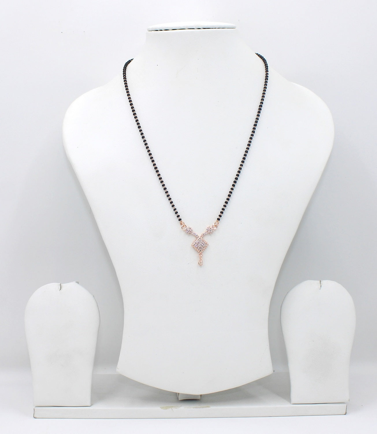 Diamond Cut Designer Mangalsutra – Rose Gold Plated Black Bead Chain for Modern Brides 💎