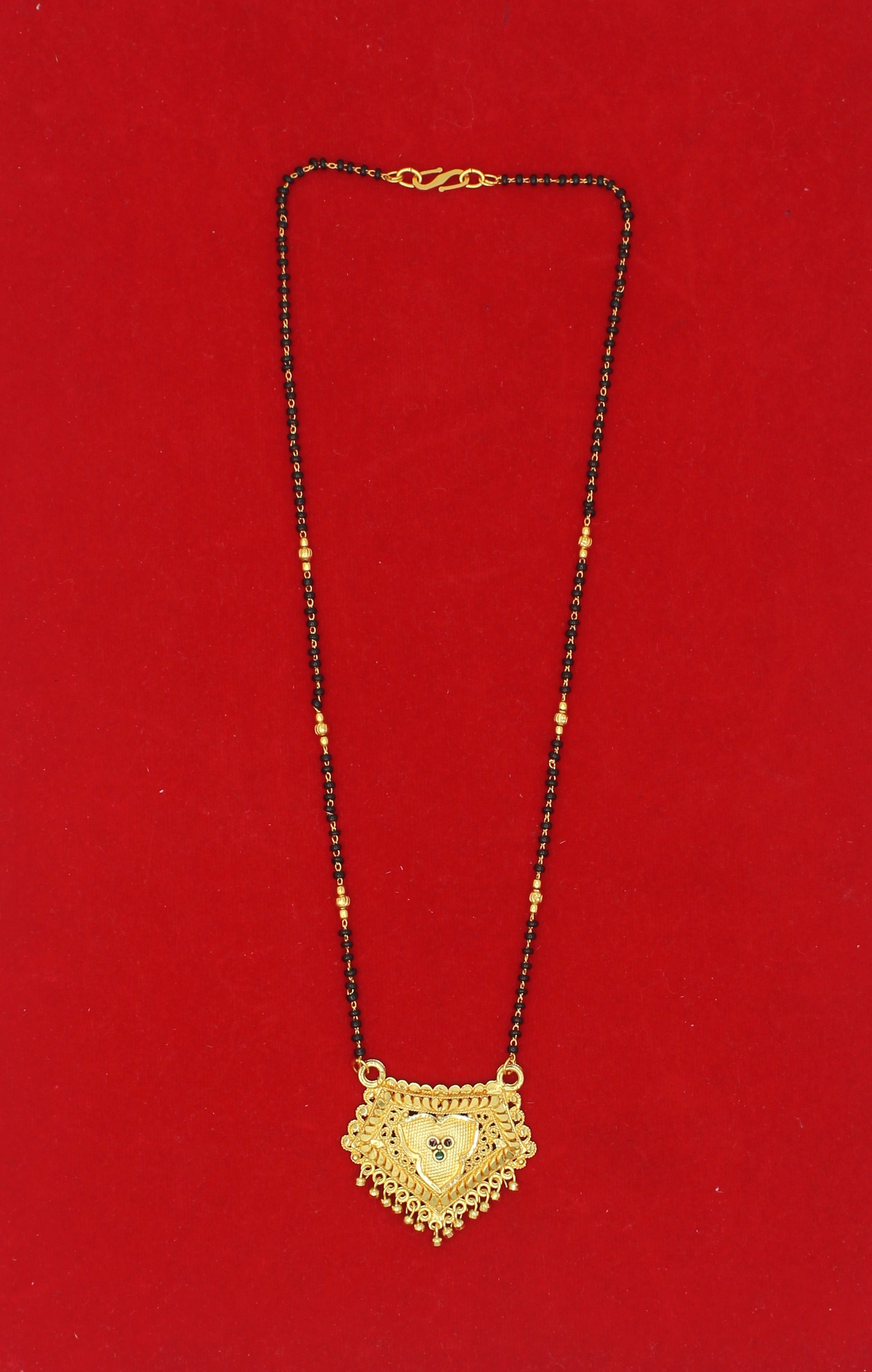 Elegant Gold Plated Traditional Temple Design Mangalsutra – Symbol of Love & Devotion 💛